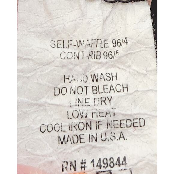 Zutter Black Red Green Merry Christmas Y'all Waffle Knit Top Small Lightweight - Picture 6 of 6